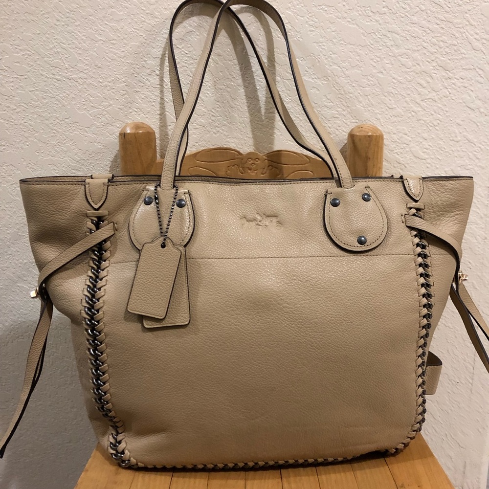 Coach Purse with dust bag